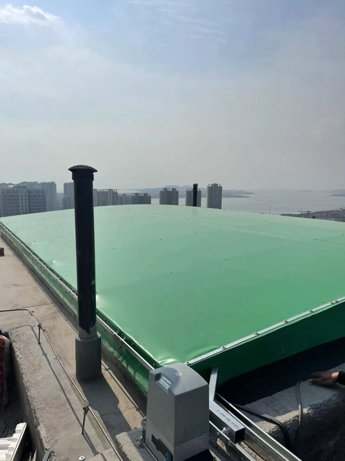 黃島國林大廈天井移動(dòng)篷